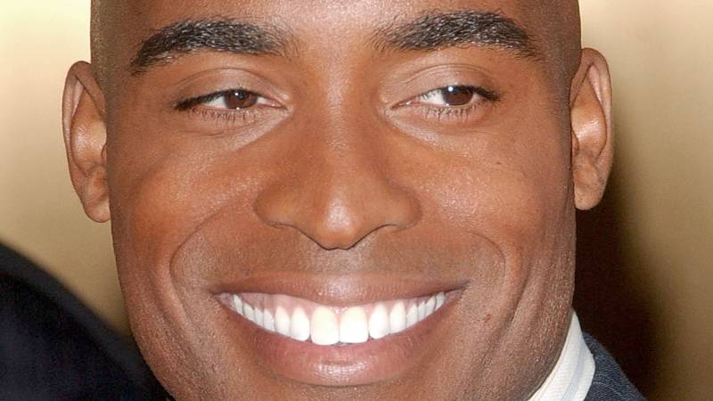 1-Tiki-Barber