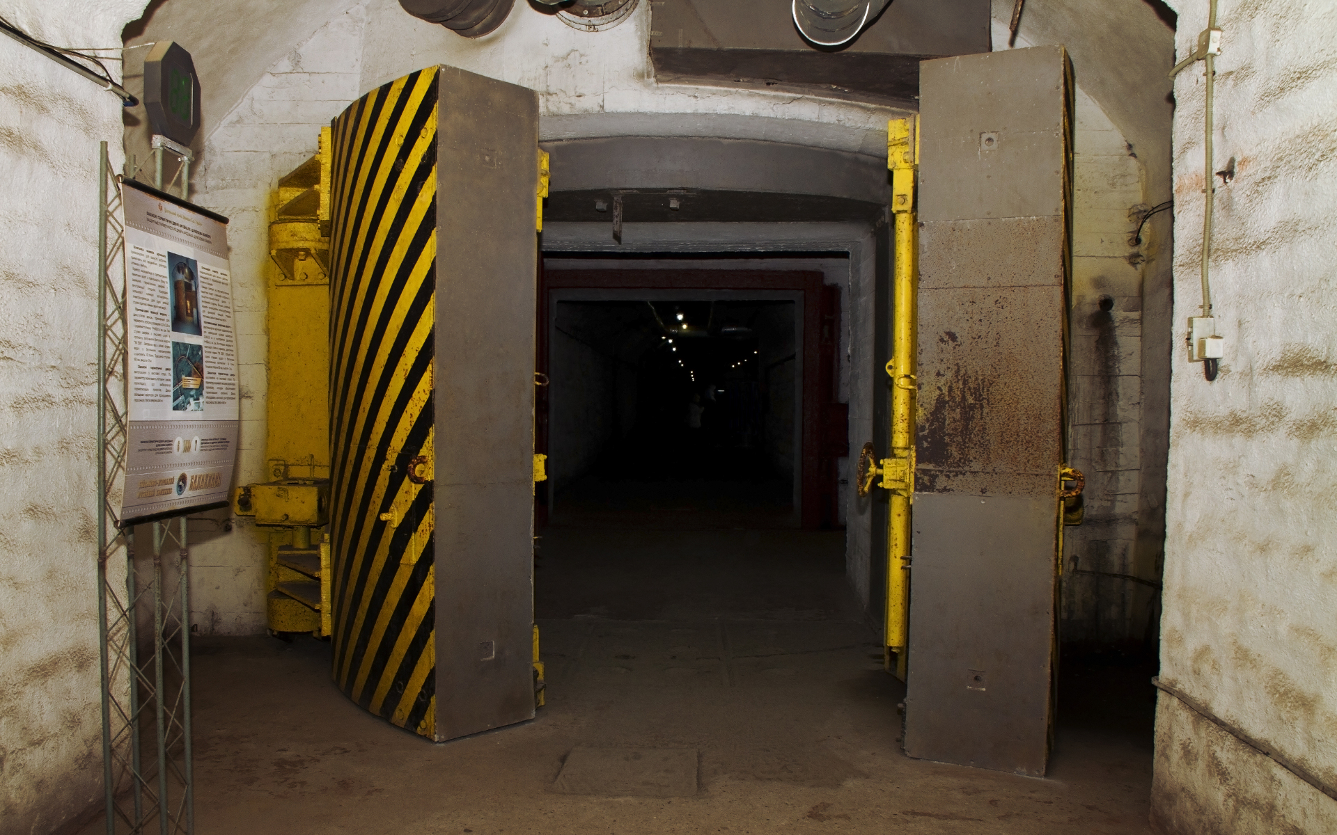 9 Most Luxurious Apocalypse Shelters Filthy Rich